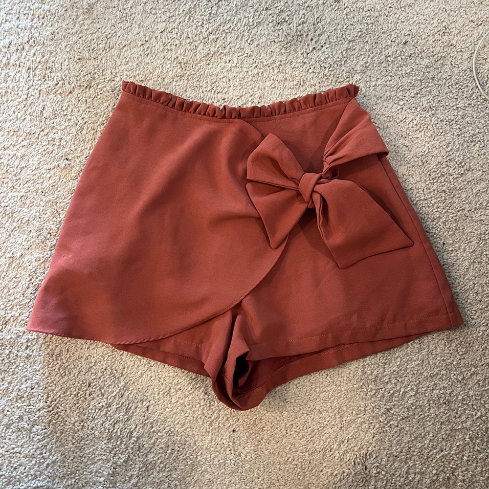 DO+BE burnt Orange skort